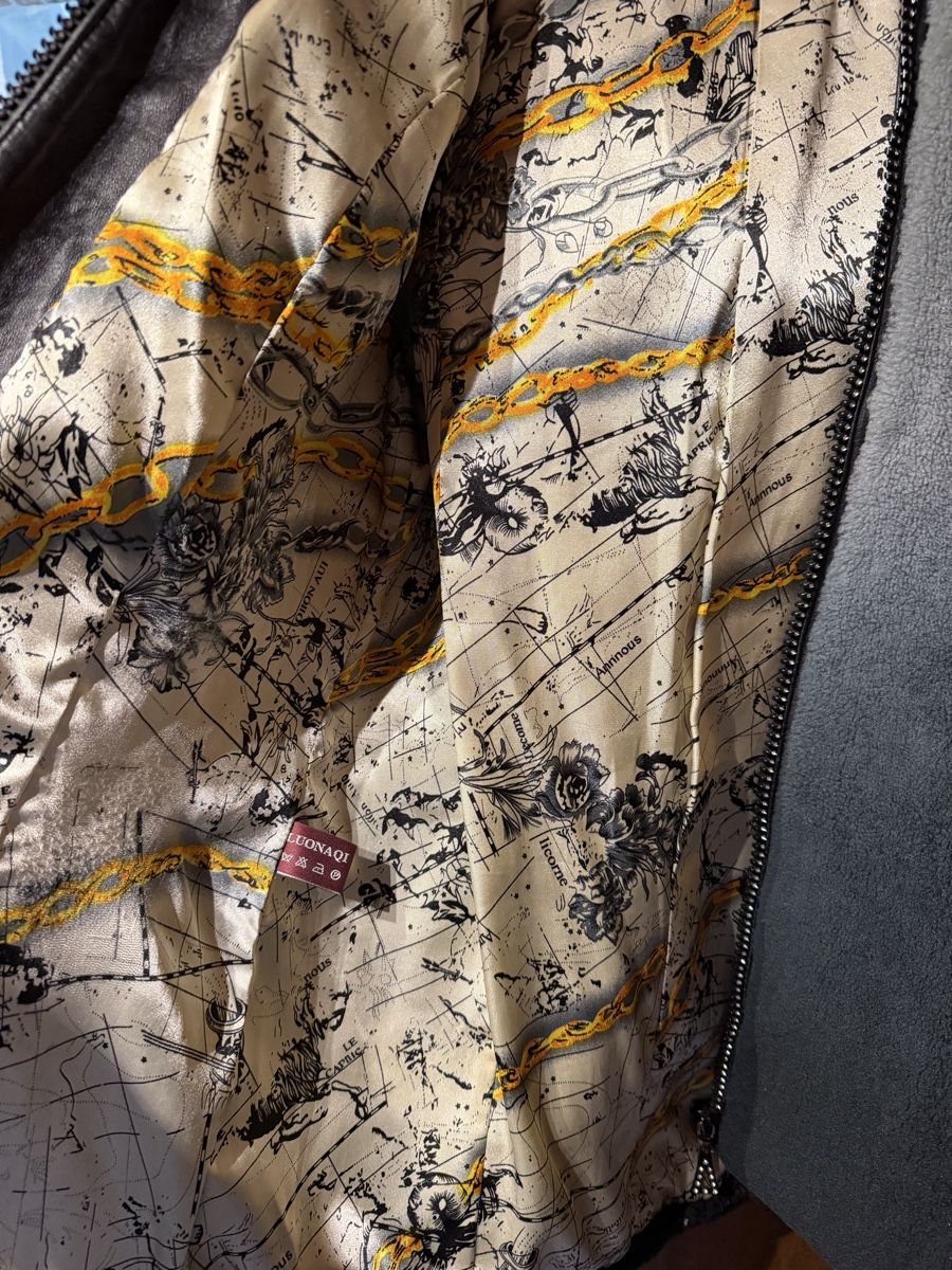 Cappotti: Manteau en fourrure de castor – Usato da Chancy venduto da dia_tb2t 8