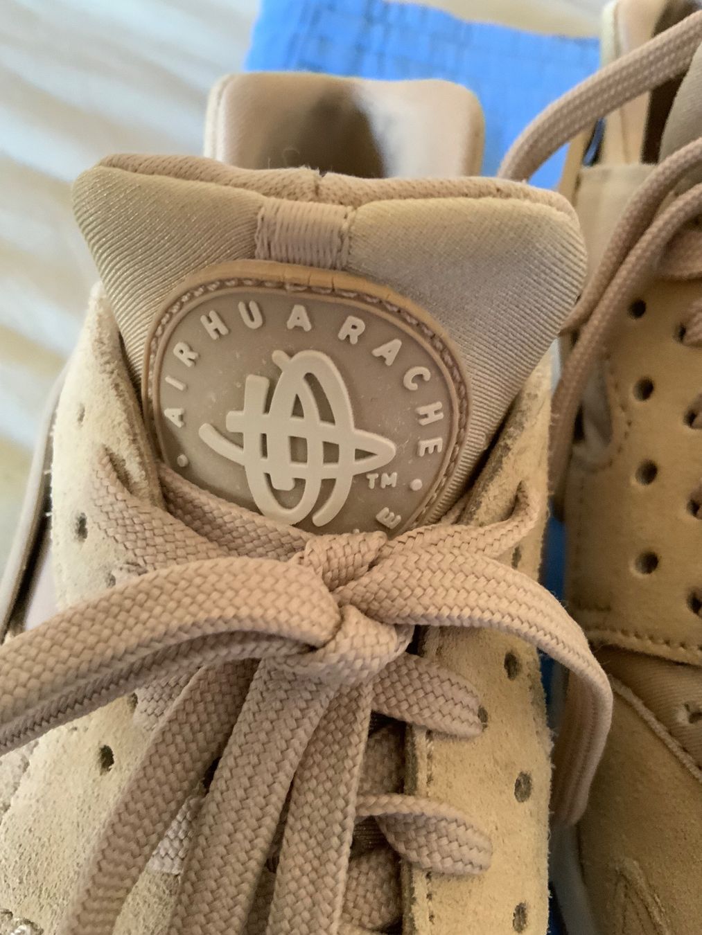 Nike Damenschuhe: Nike Air Huarache Beige – Gebraucht aus Montagnola von roc_6htd 2