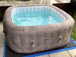 Lay-Z-Spa Rome aufblasbarer Whirlpool neuwertig