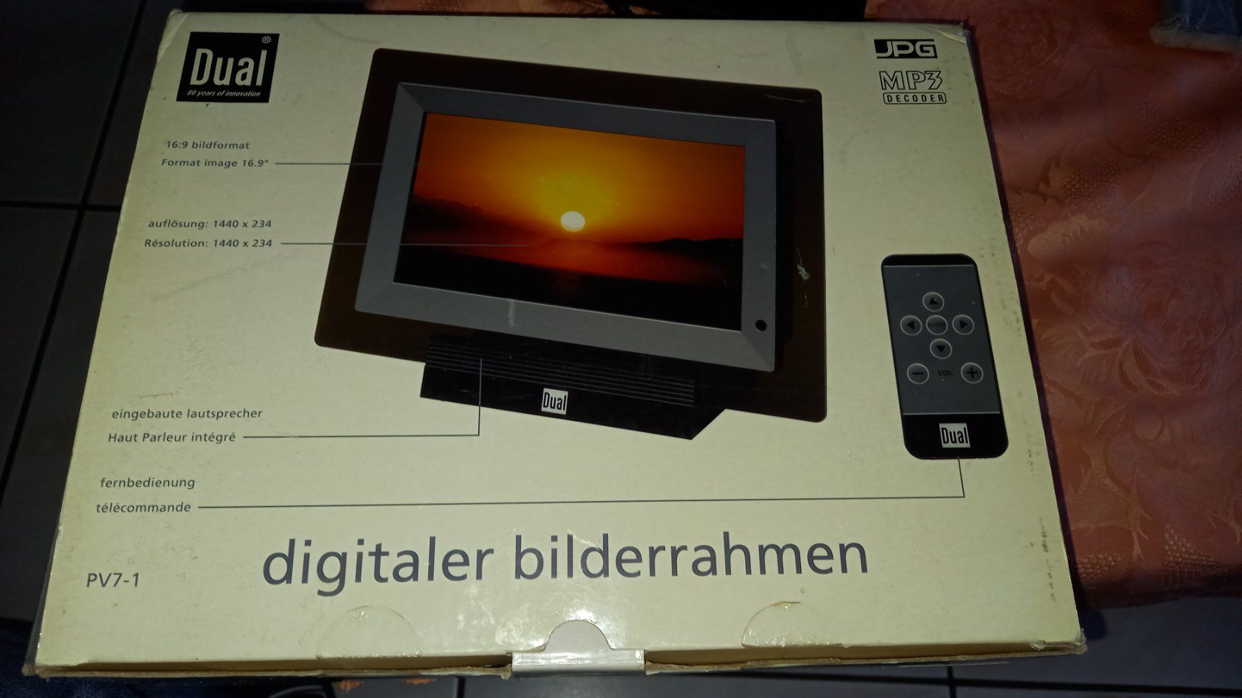 Cornici: digitaler bilderrahmen 16:9 bildformat dual – Nuovo e nell'imballaggio originale da Wohlen AG venduto da poliziotto008