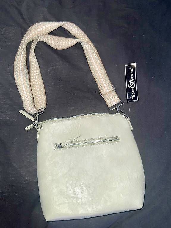 Sacs femmes: 3 ungebrauchte modische Taschen – Neuf avec emballage d'origine à Bettlach par shl_5hbv