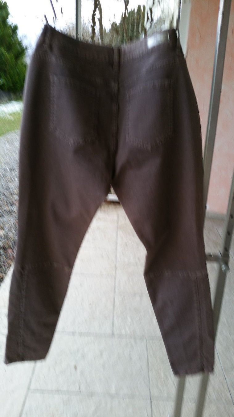 S.Oliver Jeans: Damenjeans S.Oliver hellbraun Grösse 44 – Nuovo e nell'imballaggio originale da Huttwil venduto da Lakeshore161 3