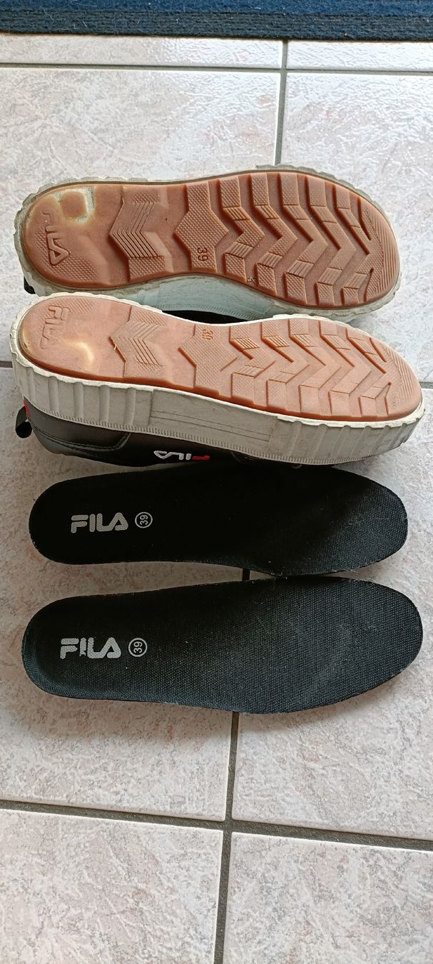 Fila Scarpe da donna: FILA Sneaker Gr. 39 – Usato da Porza venduto da tbch 1