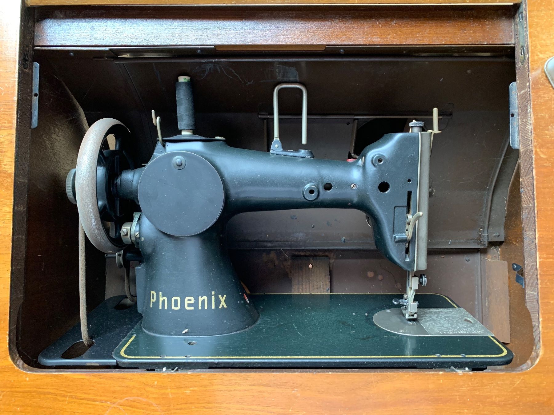 Phoenix Macchine da cucire: Antike Nähmaschine Phoenix 50 – Usato da Opfikon venduto da BananaGio01 7