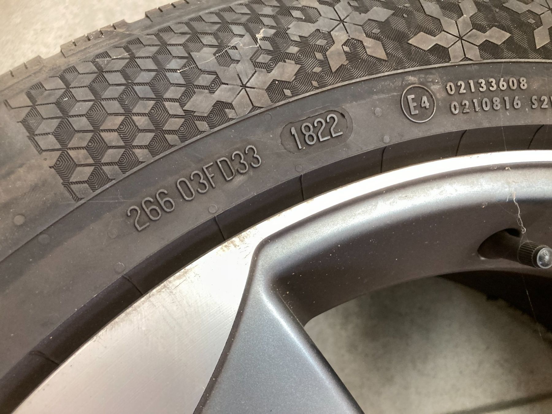 Audi Pneumatici & Ruote complete: Audi SQ5 Winterräder 255/50R19 – Usato da Cham venduto da WB2223 6