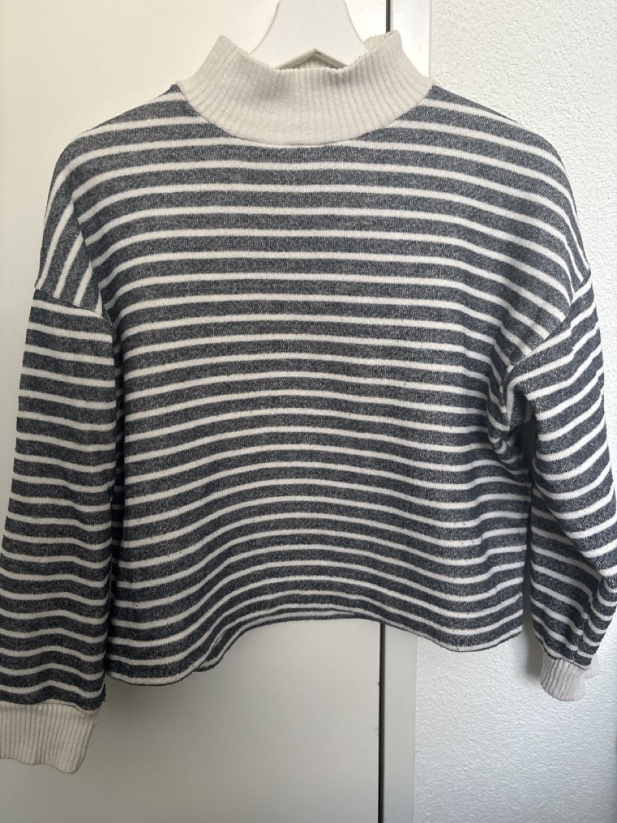 Zara Pullover & Sweatshirts: Pullover Zara S 36 – Gebraucht aus Sarnen von leonie.vera 1