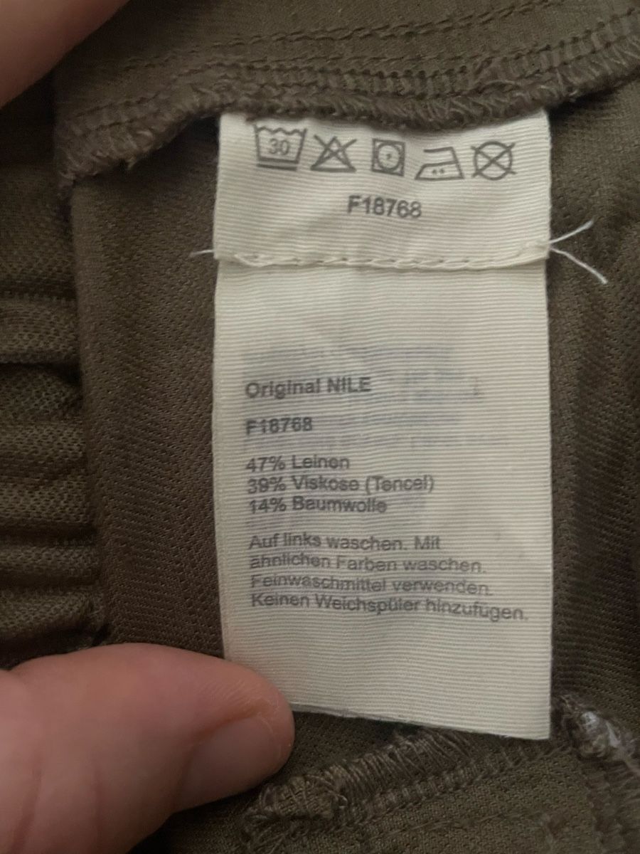 Nile Pantaloni: Leichte Sommerhose von Nile, Grösse S – Nuovo (secondo la descrizione) da Utzenstorf venduto da Wirangi 5