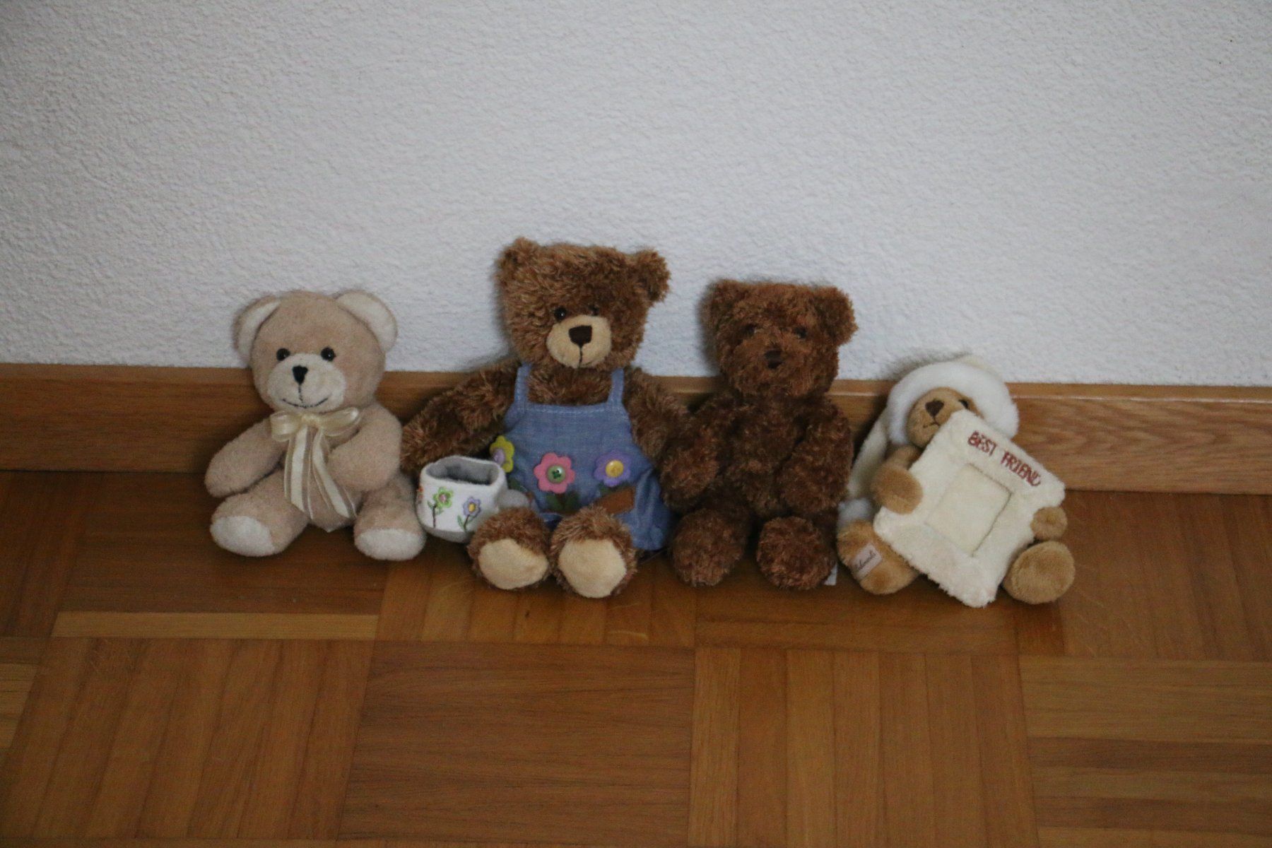 Giocattoli: vier knuddlige Teddybären – Usato da Luzern venduto da Simona15