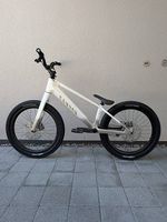 Canyon Stitched CFR Trial, Excellent Condition + Spare Parts