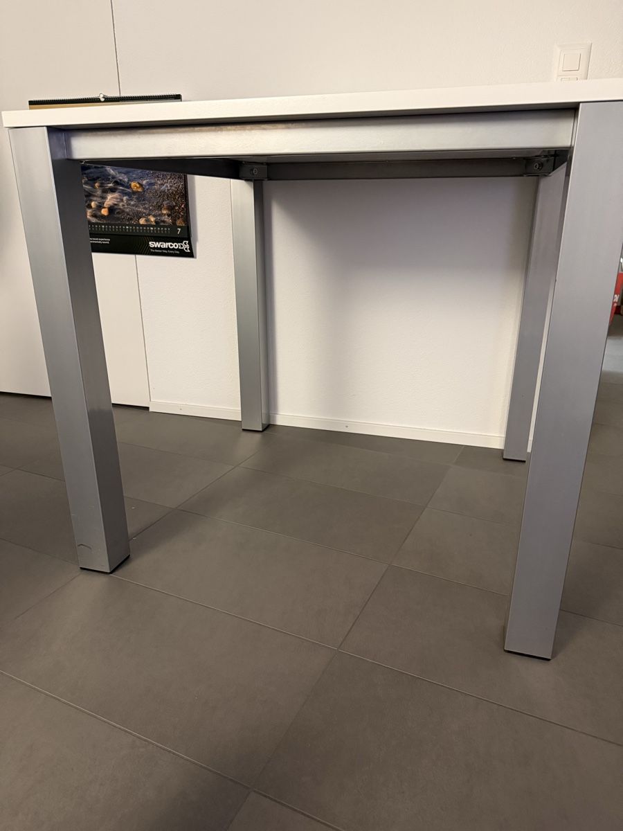 Tables: Table de bar 91x100 – D'occasion à Sierre par MeJC_3960 1