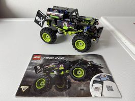 LEGO TECHNIC SET MONSTERTRUCK 42118 GRAVE DIGGER
