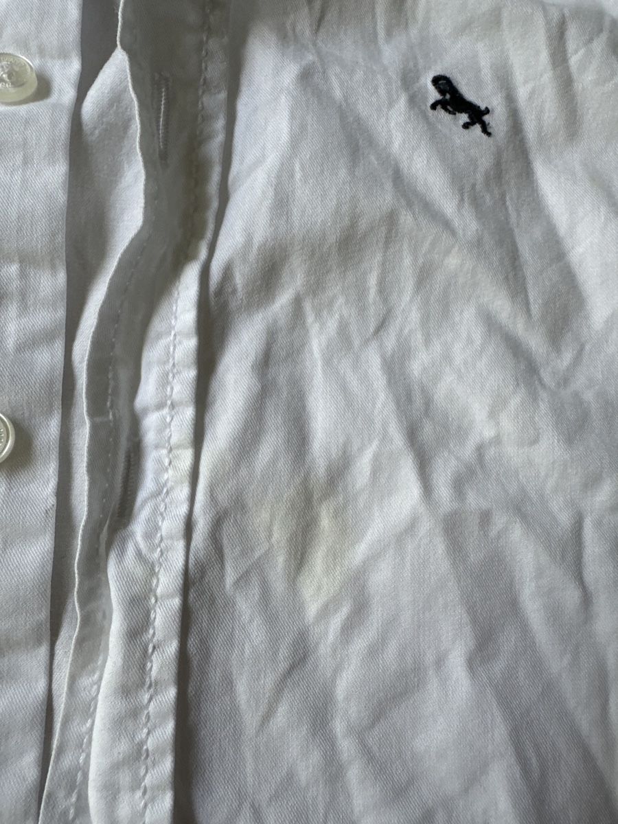 H&M Hemden, T-Shirts & Polos: Weisses Hemd 104cm – Gebraucht aus Zürich von chemostat 2