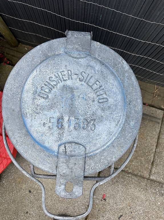 Cestini per rifiuti: Ochsner Kübel 35 Liter Silentum  – Usato da Speicherschwendi venduto da Supersport