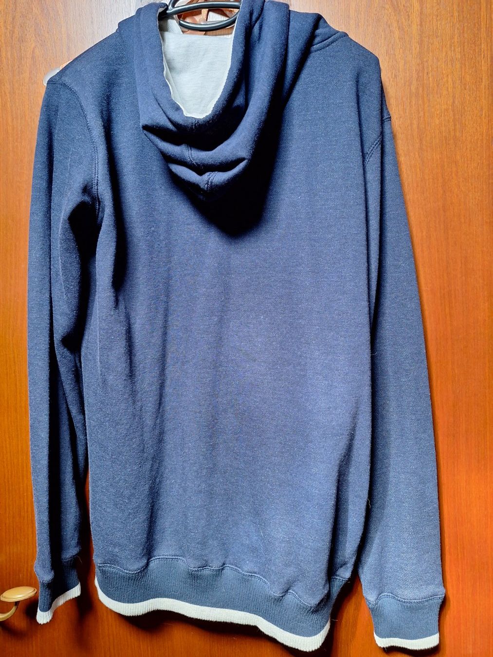 Giacche & Cappotti: 2 Sweatshirt Jacken Gr 170/ 182 – Usato da Wegenstetten venduto da mcfly321 3