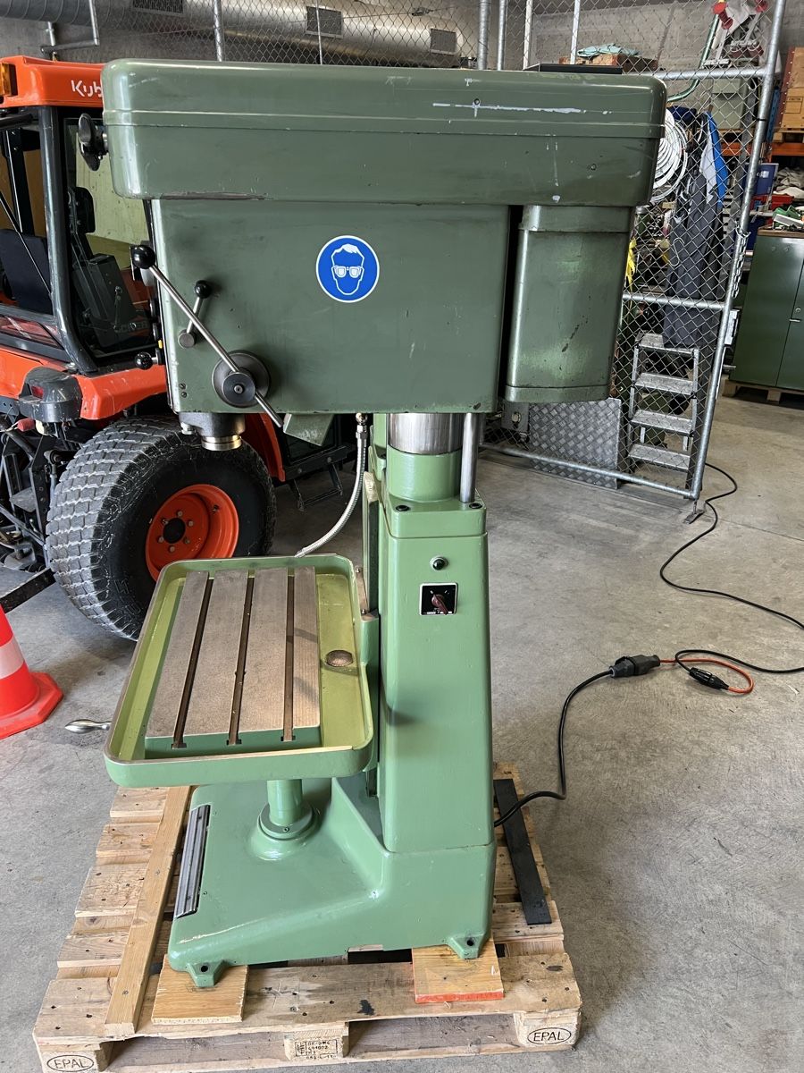 Aciera Trapani: ACIERA Bohrmaschine 22 V 22 VR – Usato da Zürich venduto da Pan-Europ 3