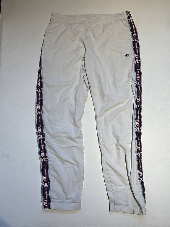 Pantaloni: Champion Jogginghose  – Usato da Biel/Bienne venduto da xav_8d66 1