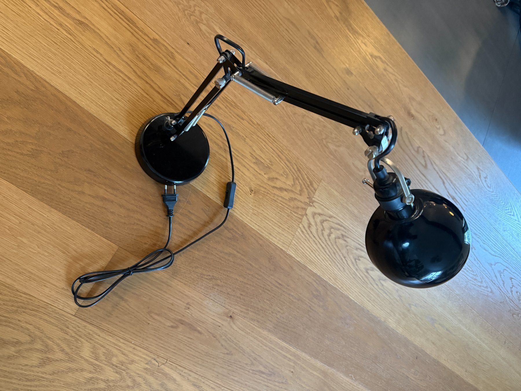 Ikea Lampade: FORSÅ Lampe de bureau, noir – Usato da Founex venduto da MaevaMatahi 1