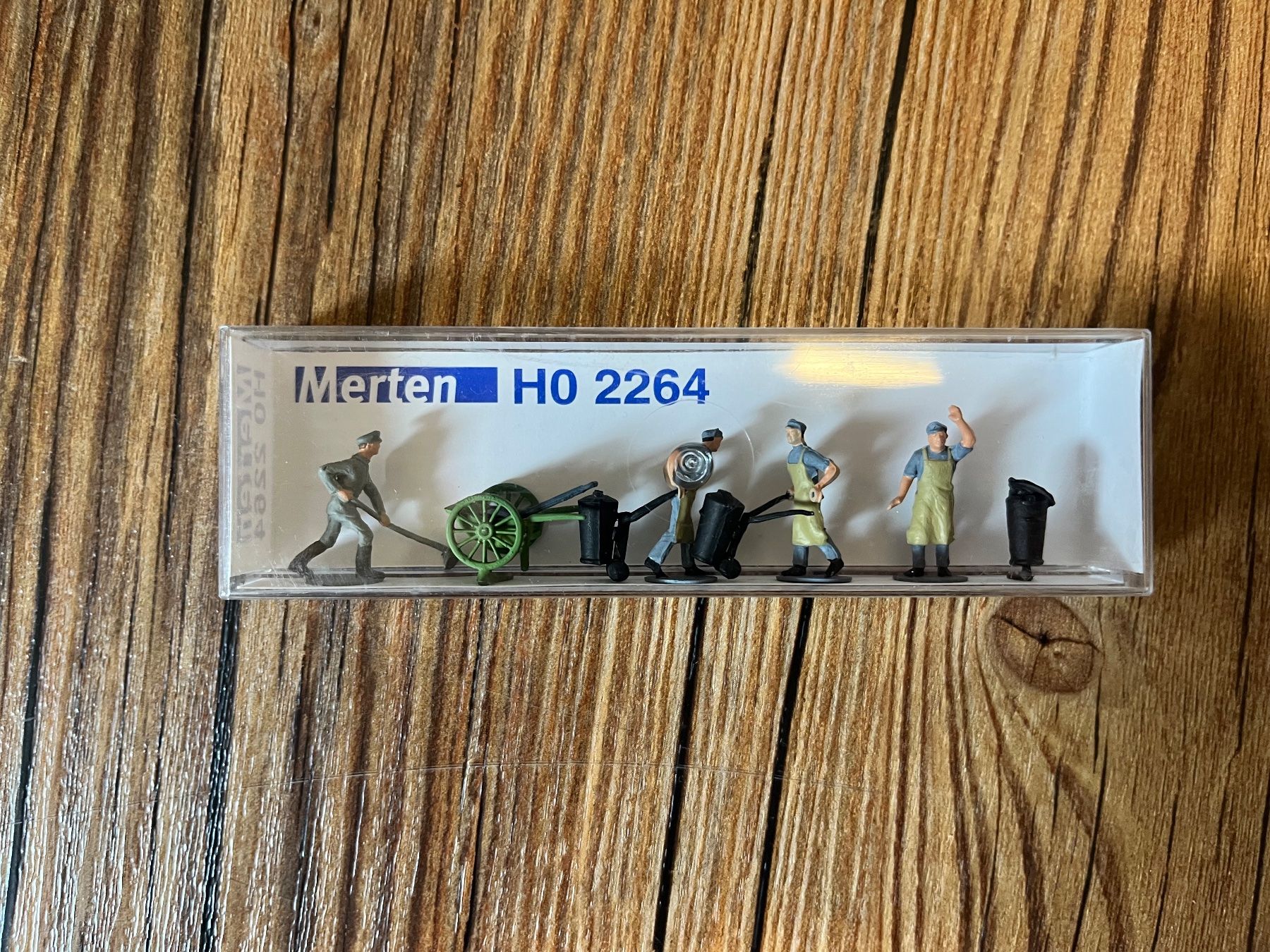 Modellbausätze & Standmodelle: Merten H0 Figuren Set 2264 – Gebraucht aus Hirzel von momo24Horgen