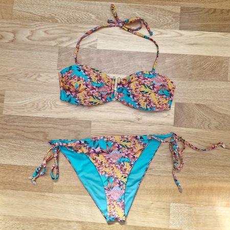 Bikini Tezenis Gr. S 75/A pink türkis orange Blumenmuster