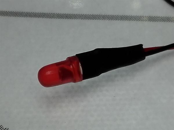Elektronikbauteile: LED 3mm rot verkabelt 2/12V 1 Stück – Neu (gemäss Beschreibung) aus Luzern von Salefactory 1