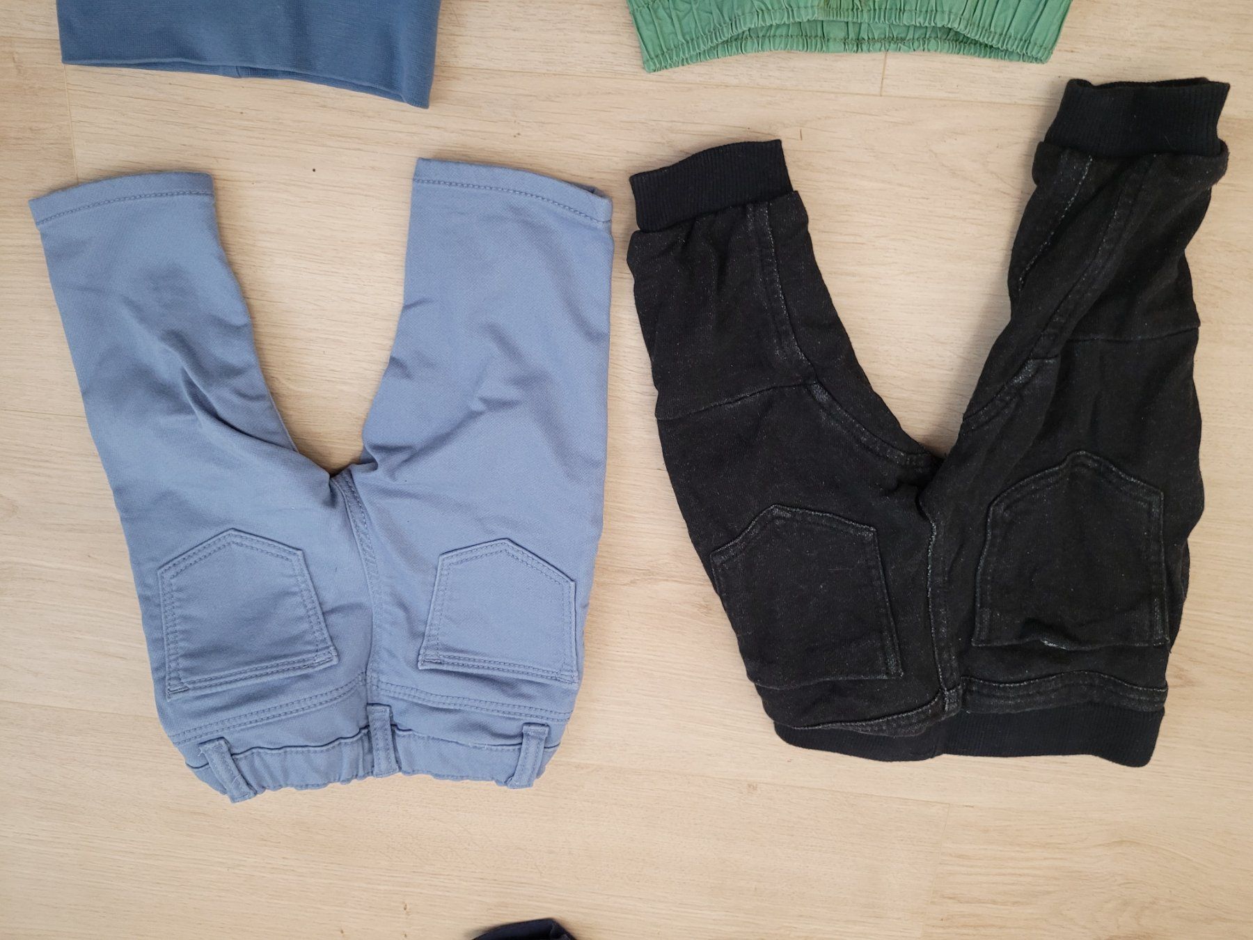 Pantaloni: Set Hosen Grösse 68 – Usato da Lupsingen venduto da sta_wgg5 4
