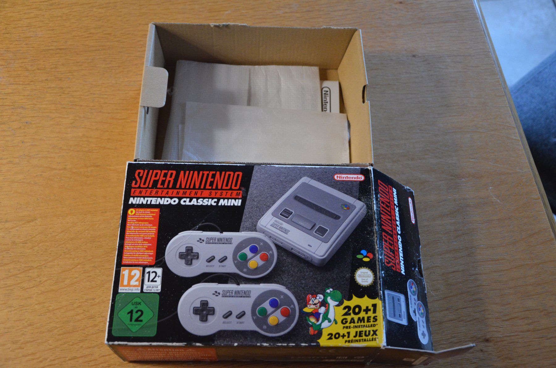 Nintendo Consoles: Super Nintendo Classic Mini – D'occasion à Seedorf BE par grauerbaer2001 1