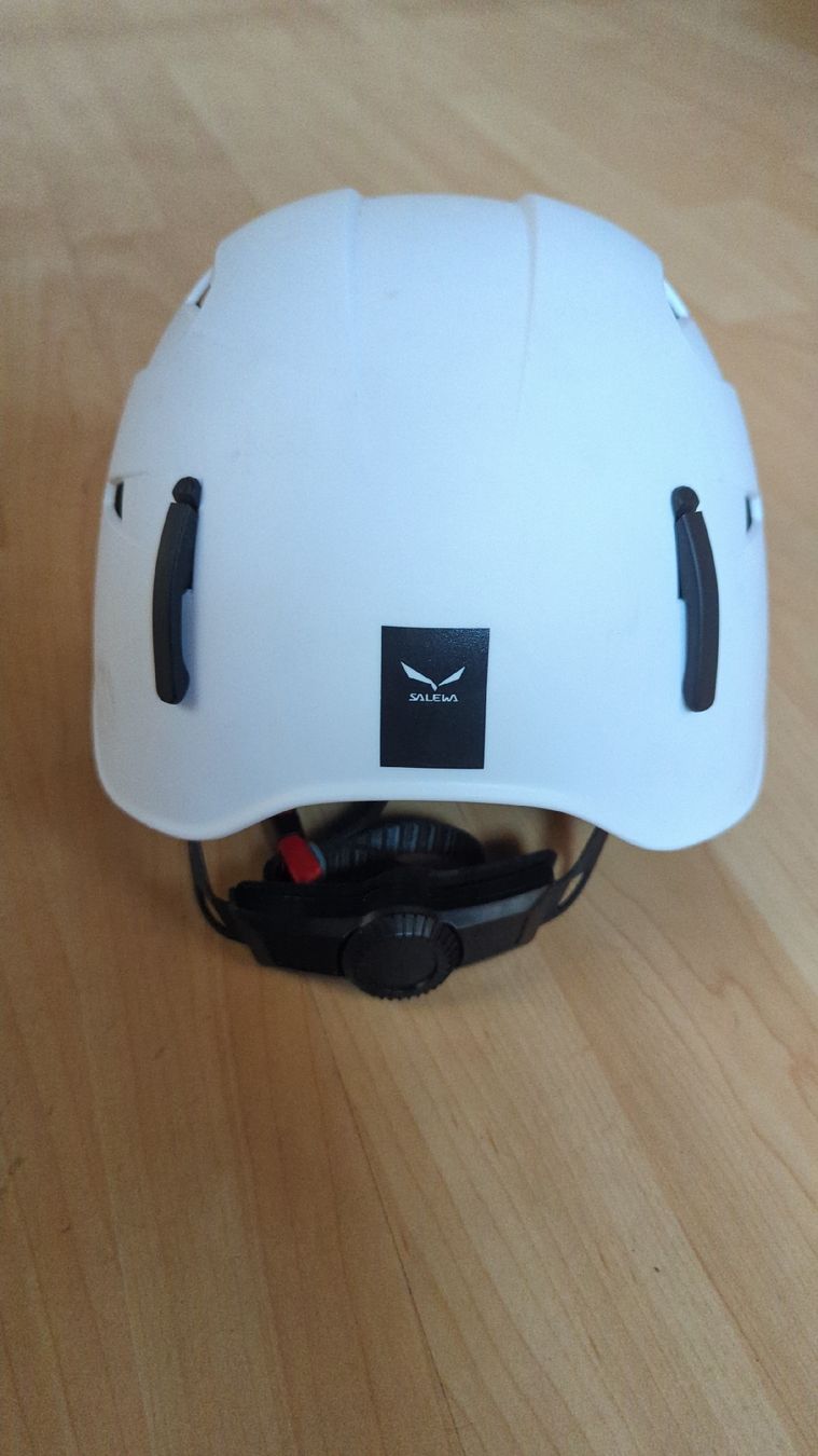 Salewa Caschi: Salewa Toxo 3.0 Helmet – Nuovo (secondo la descrizione) da Zermatt venduto da rob_6wqx 2