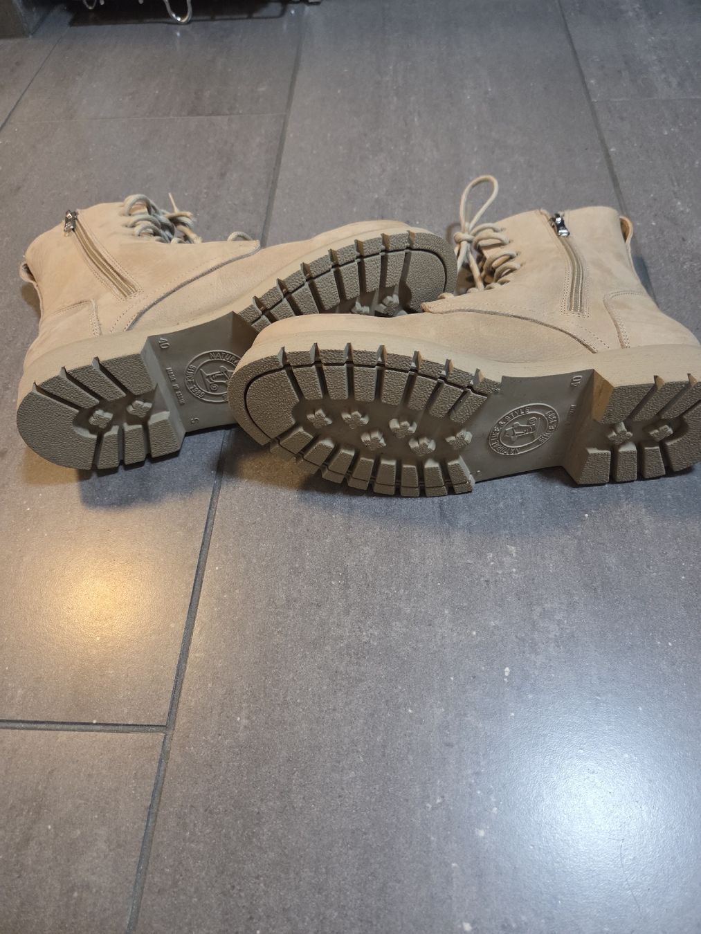 Chaussures femmes: Winterschuh Panama Jack – Neuf (Voir description) à Muhen par kati73 2