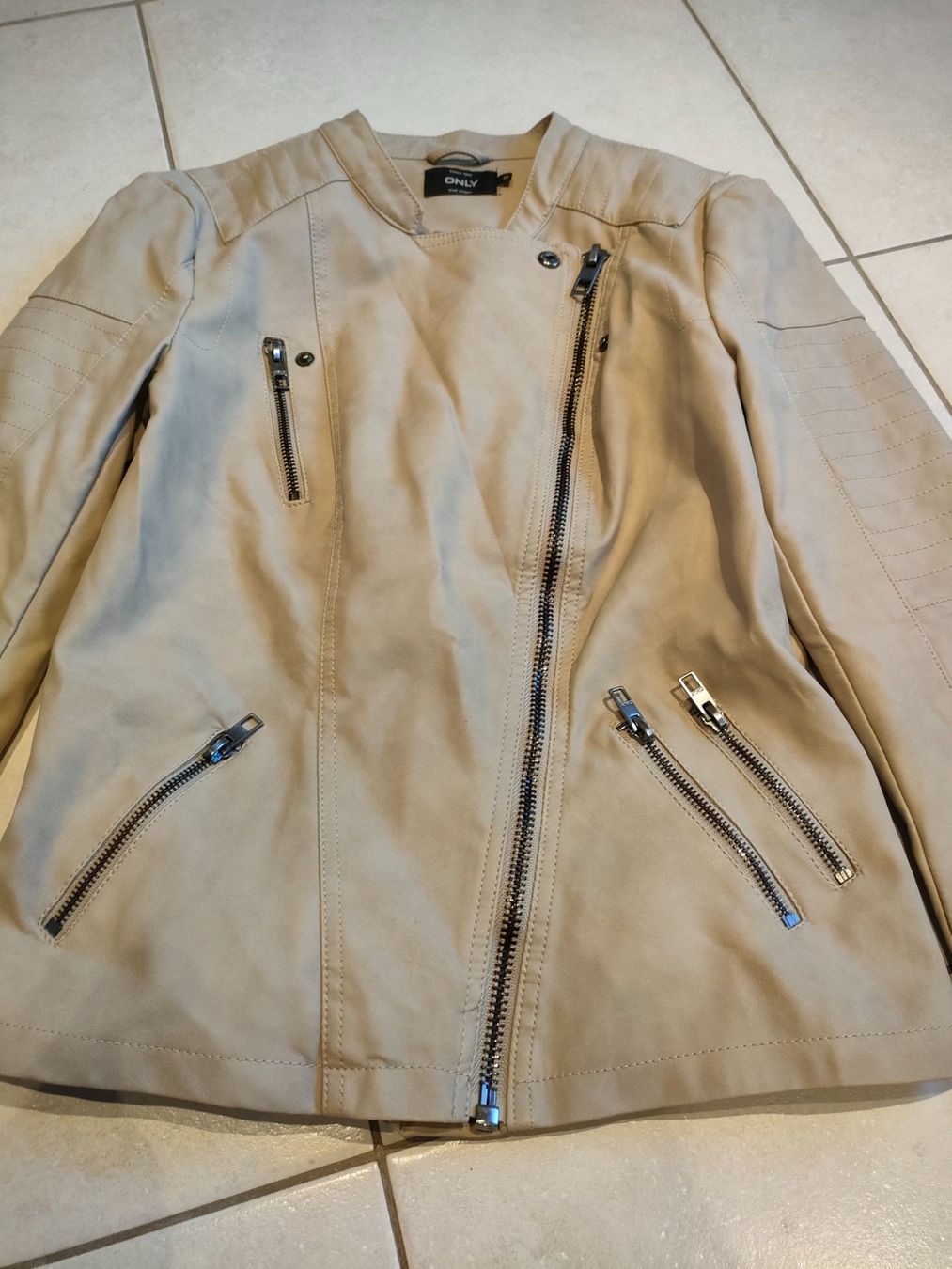Only Giacche: Jacke Gr.36 – Usato da Adelboden venduto da Lammhult 1