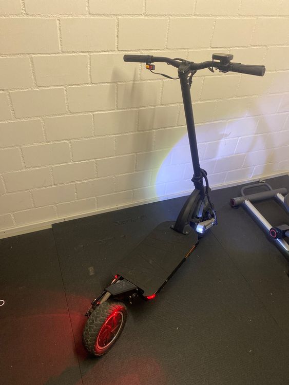 VMAX R55 Usain Rolled E-Scooter (Gebraucht) in Lausen für CHF 564 – nur ...