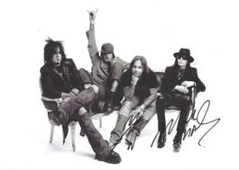 MÖTLEY CRÜE original in person Autogramm / Zertifikat