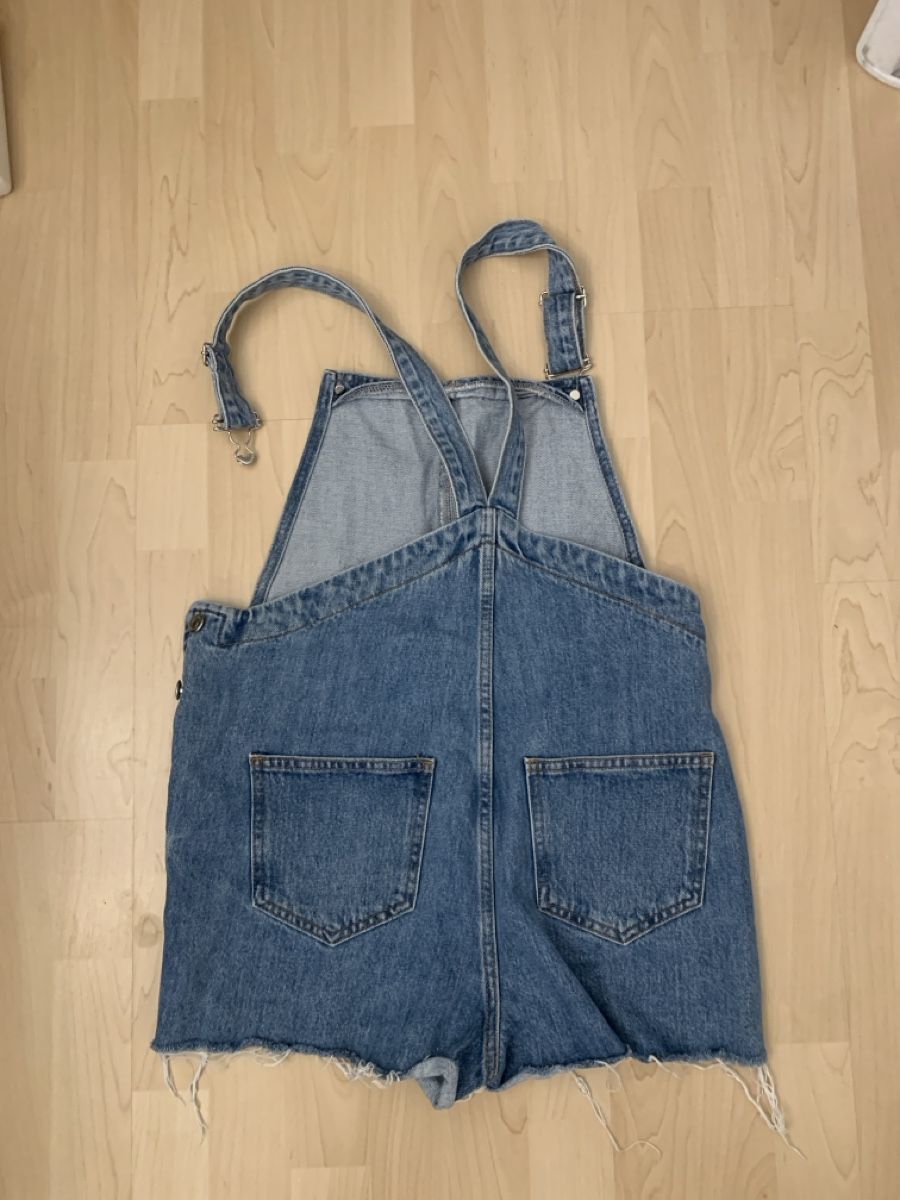Topshop Jeans: Jeans Latzhose von Topshop – Usato da Baden venduto da Esmipesmi 1