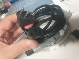 Netzkabel C13 2.4m T12 Anschlusskabel 230V Stromkabel Menge?