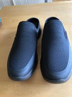 Sneacker/Slipper 45 neu
