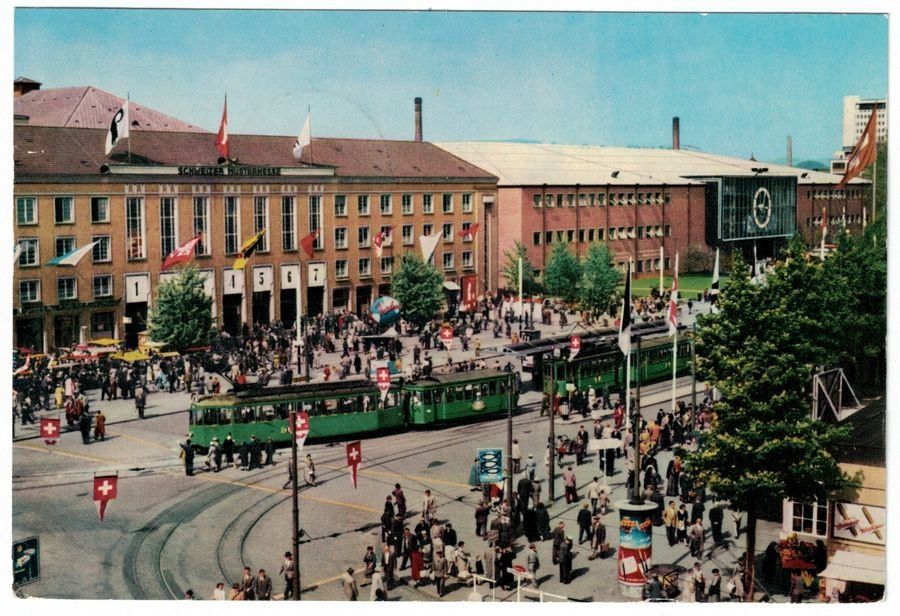 Cartoline postali: Basel, Schweizer Mustermesse, belebt, Trams, gel. 1958 – Usato da Frauenfeld venduto da POML