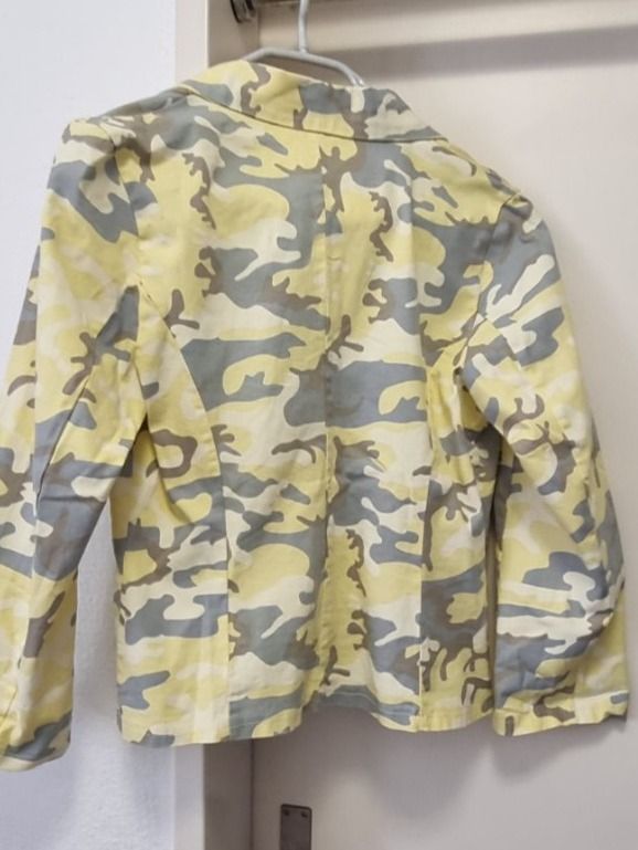 Jacken: Jacke , Blazer, Camouflage neu Gr. 36 – Neu und originalverpackt aus geroldswil von Gumball1 1