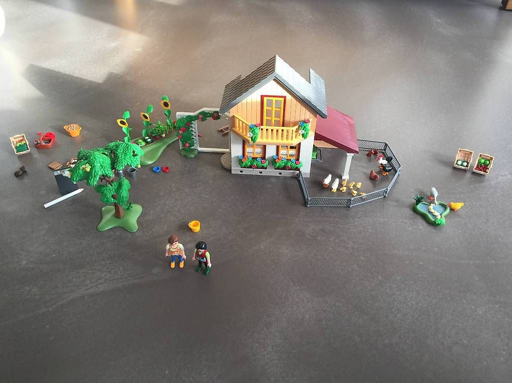 Spielzeuge: Ferme avec magasin Playmobil – Gebraucht aus Villars-sur-Glâne von Marylinem 1
