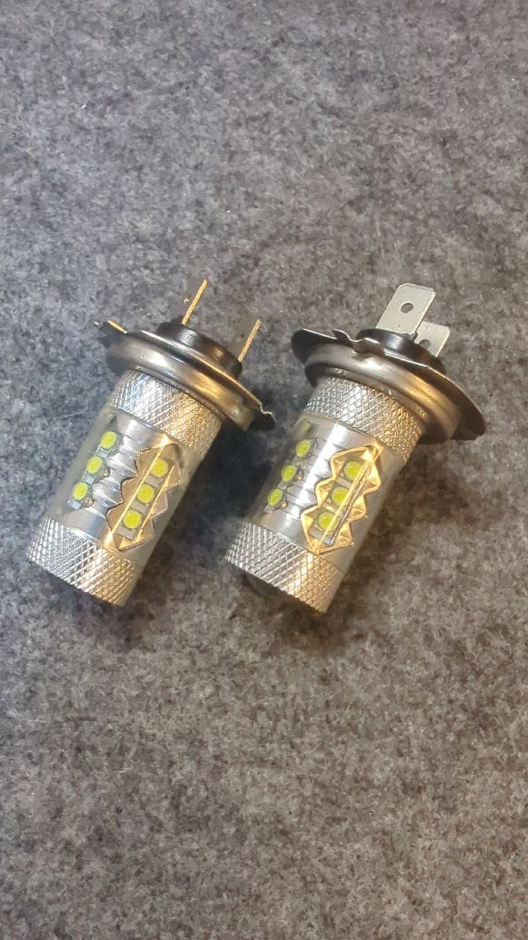 Lampade: H7 LED Lampe-Set – Usato da Eisten venduto da manuel.furrer 1