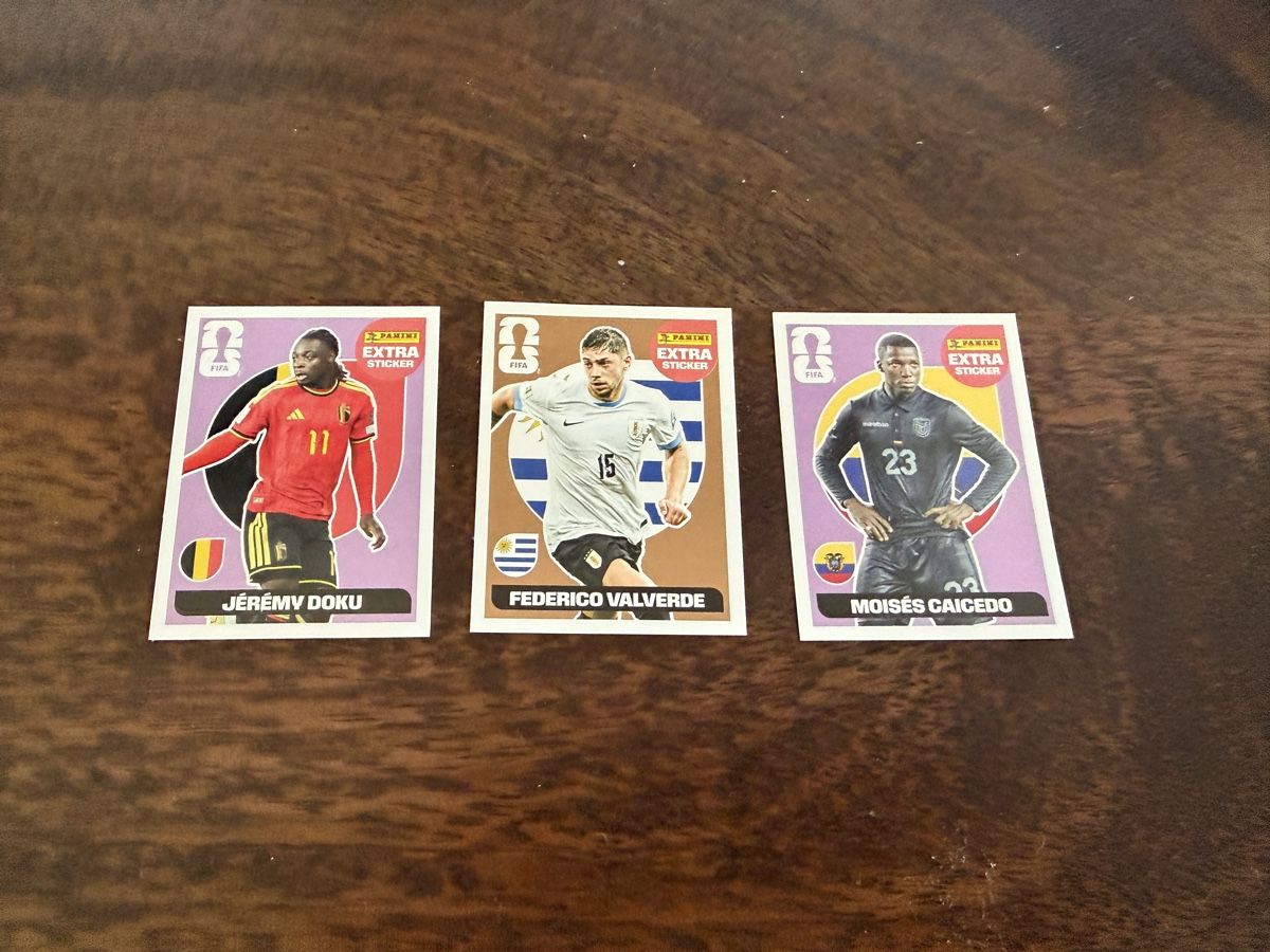 Panini Cartes à collectionner: Panini EXTRA STICKER - Valverde Bronze / Caicedo / Doku – Neuf (Voir description) à Bern par StrawberryKing