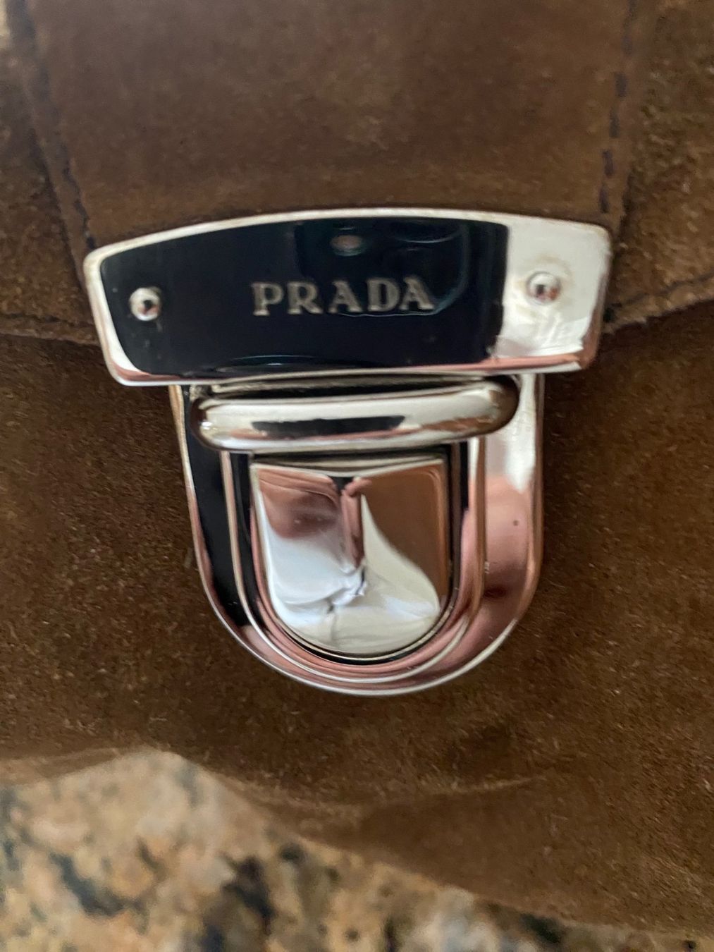 Prada Borse da donna: PRADA Handtasche  Wildleder braun – Nuovo (secondo la descrizione) da Weggis venduto da goo_vn75 1