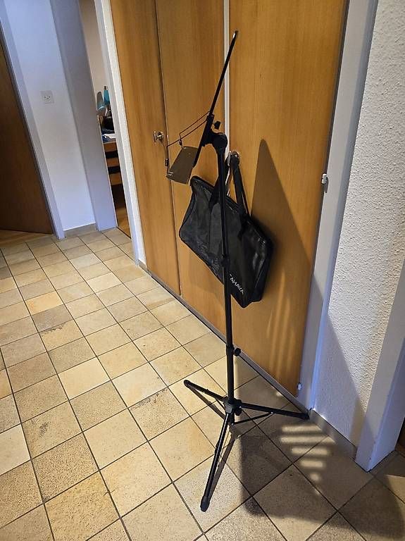 Instrumenten-& Notenständer: Notenständer – Gebraucht aus Leutwil von Nicki85