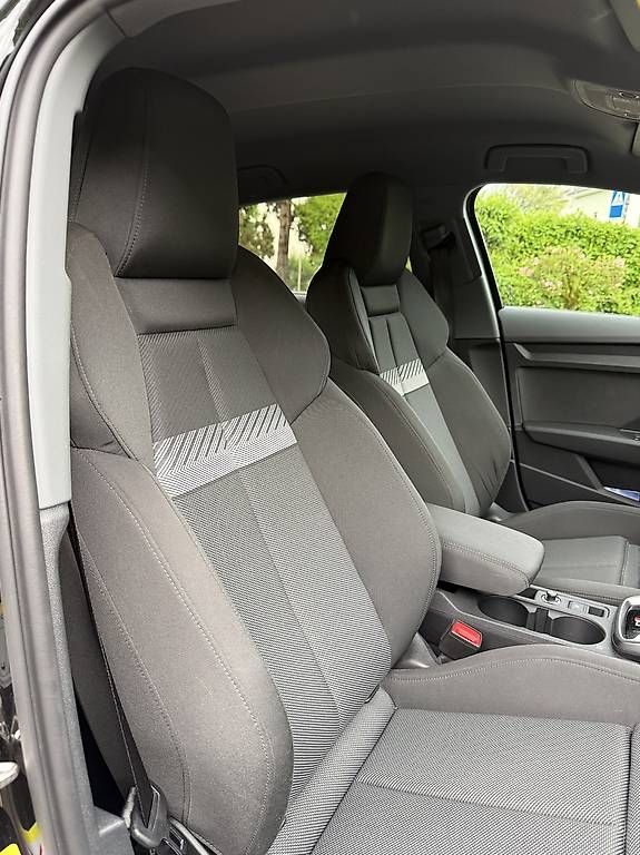 Alle Autoersatzteile: Intérieur Audi A3 8y – Gebraucht aus St-Sulpice VD von euskara-25