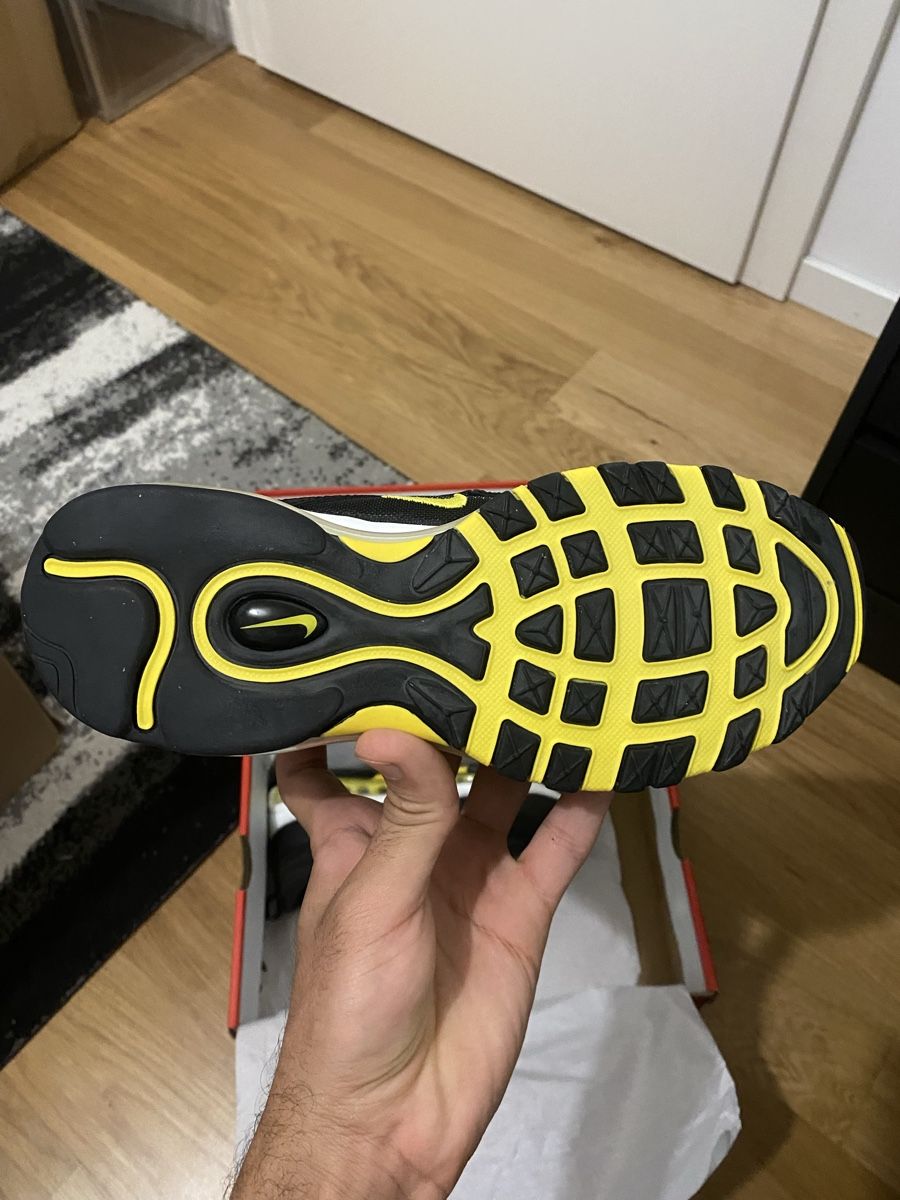 Nike Scarpe da uomo: Nike Air Max 97 Noir/Jaune – Nuovo e nell'imballaggio originale da Lausanne venduto da PANDA7 5