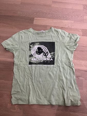 T-Shirt Gr. 158/164; volle Farbe