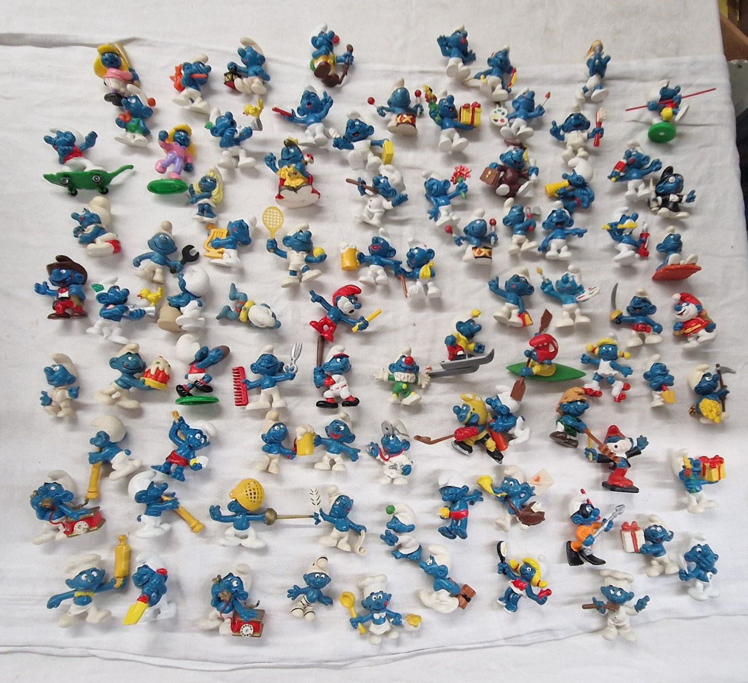 Schleich Figurines: DIVERSE SCHLEICH/PAYO SCHLÜMPFE – D'occasion à Bilten par Mic2022 1
