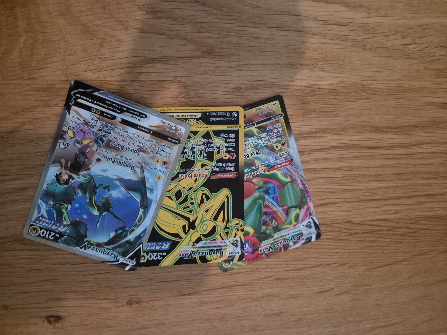 Pokémon Carte collezionabili: Pokémon 3er pack Rayquaza – Usato da Hirschthal venduto da tinek