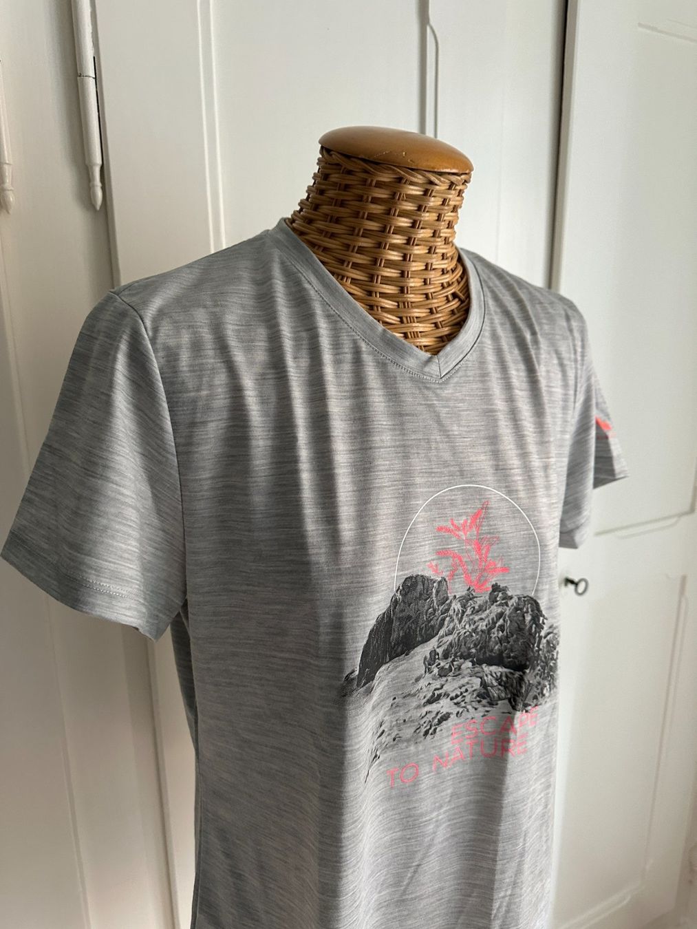 Mckinley T-shirt: McKINLEY - Outdoor T-Shirt hellgrau 44 – Usato da Zürich venduto da Diazaio 1