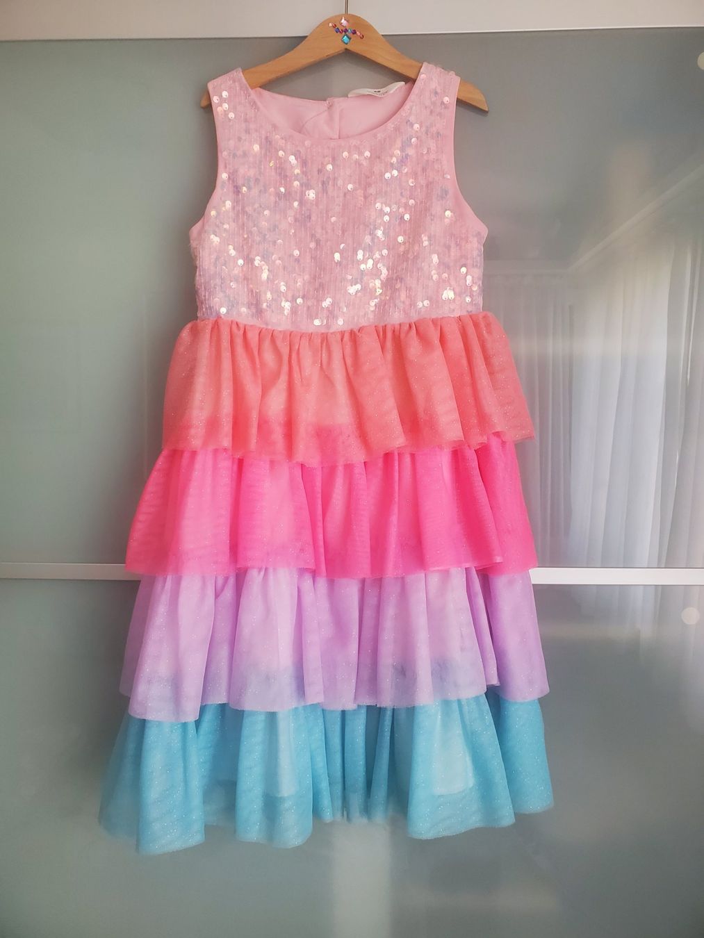 H&M Vestiti & Gonne: Kleid gr. 134 – Usato da Frauenfeld venduto da BeneFull