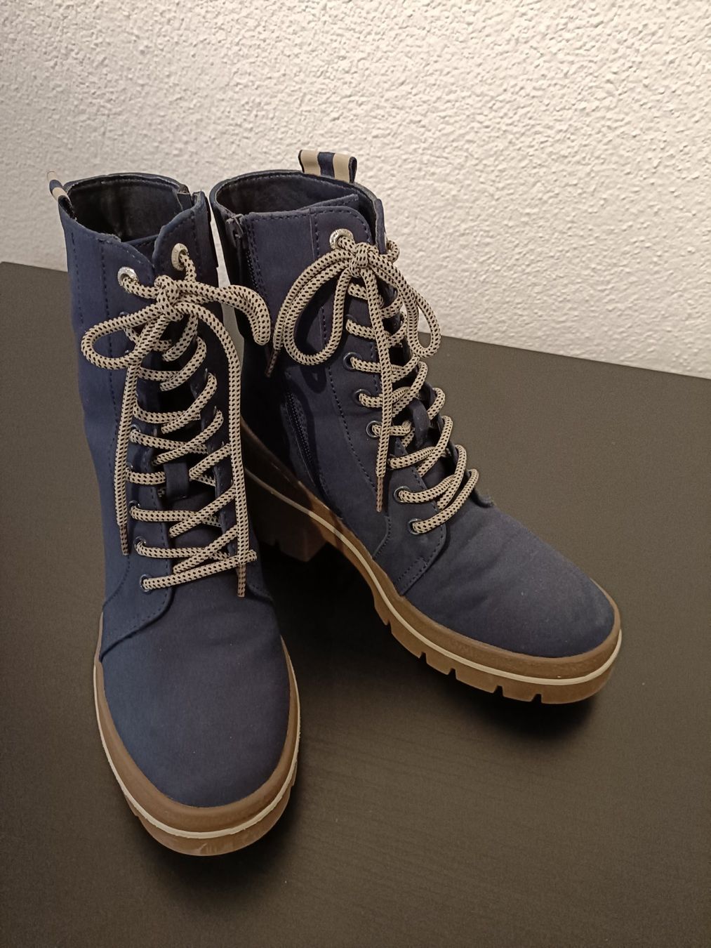Scarpe da donna: Schuhe blau Grösse 37 – Usato da Attelwil venduto da mike2882 3