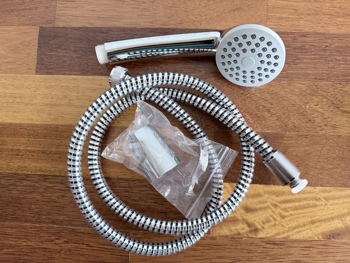 Soffioni doccia: Douchette flexible 1.2m – Nuovo e nell'imballaggio originale da Givisiez venduto da krl_8f2w